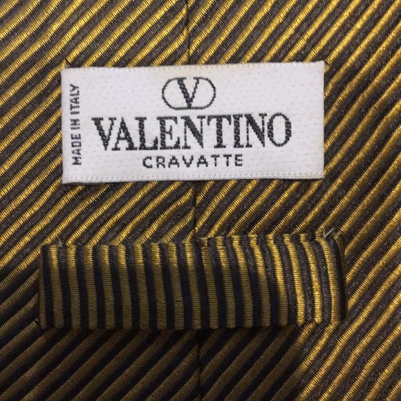 Valentino tie - Picture 2 of 2